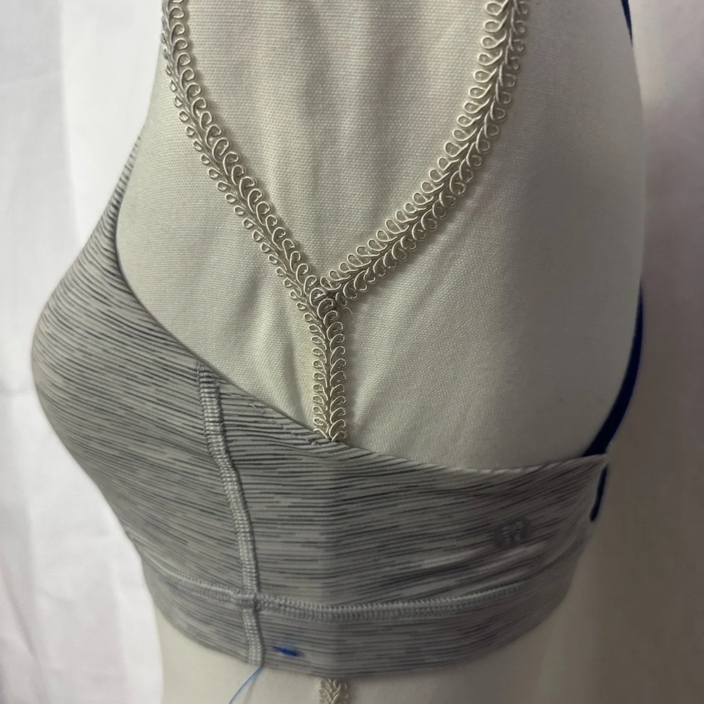 Lululemon Athletica Black Striped Sports Bra - Picture 5 of 6